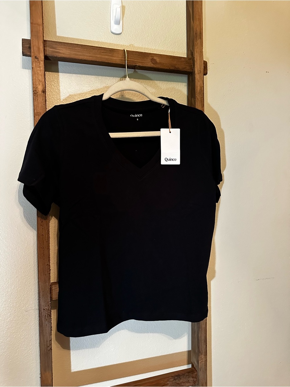 Quince Black V-Neck Short Sleeve v neck boxy tee